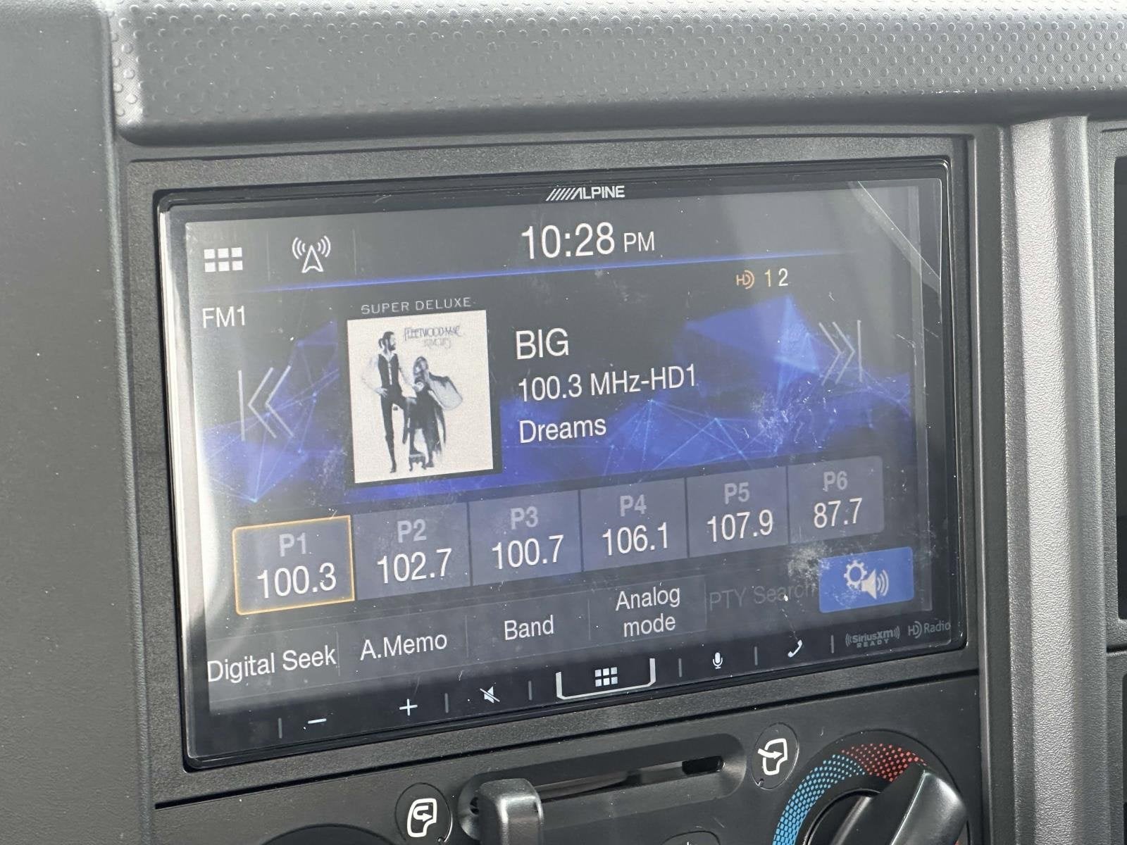 2024 Chevrolet Low Cab Forward 4500 Base