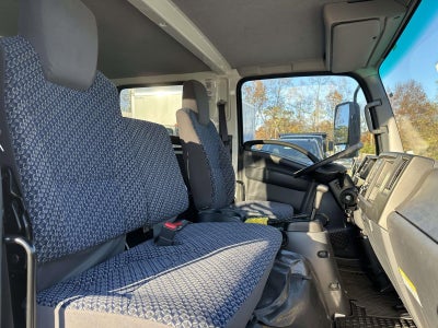 2025 Chevrolet Low Cab Forward 5500 XG Base