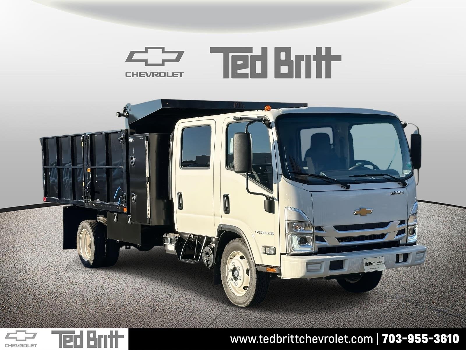 2025 Chevrolet Low Cab Forward 5500 XG Base