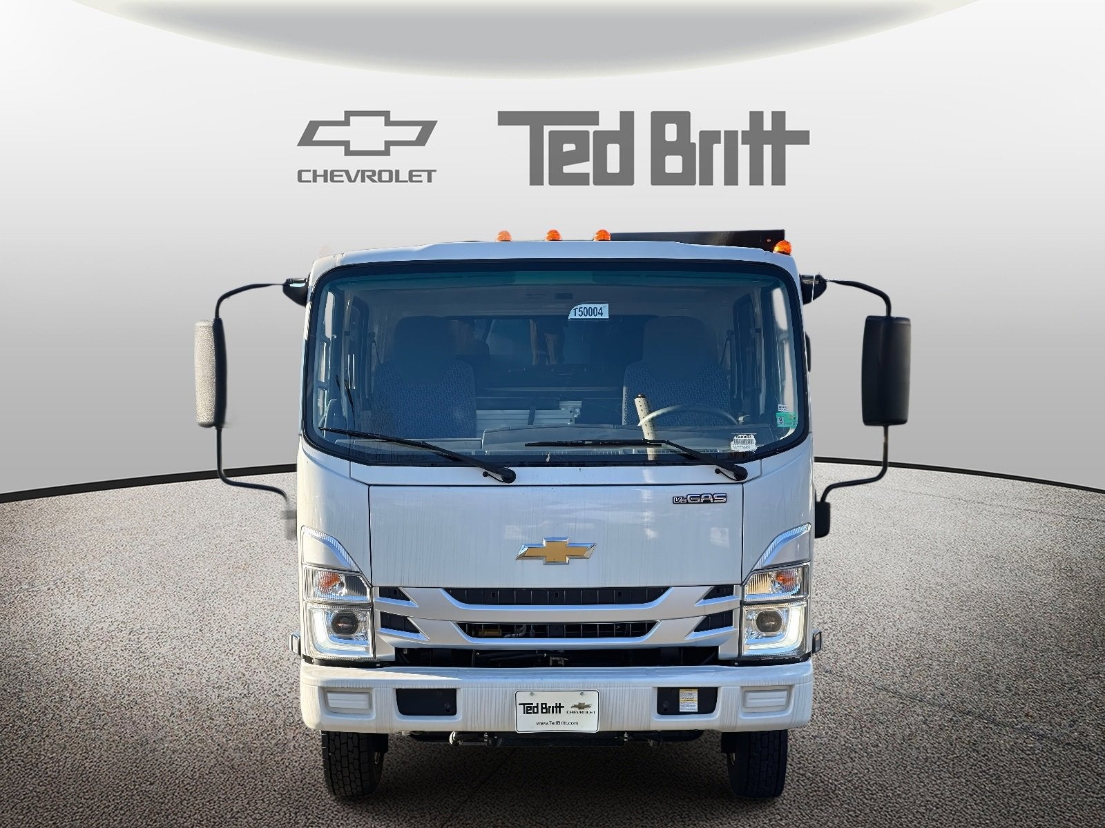 2025 Chevrolet Low Cab Forward 5500 XG Base