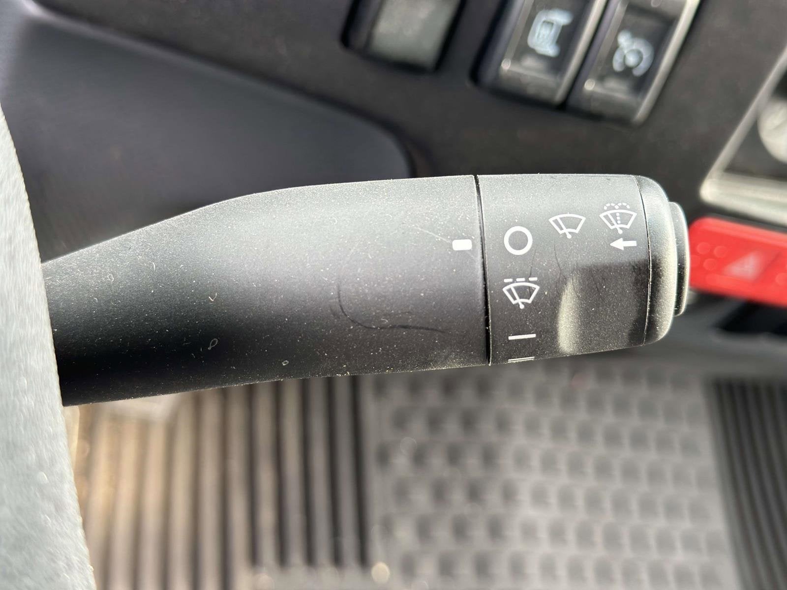 2025 Chevrolet Low Cab Forward 5500 XG Base