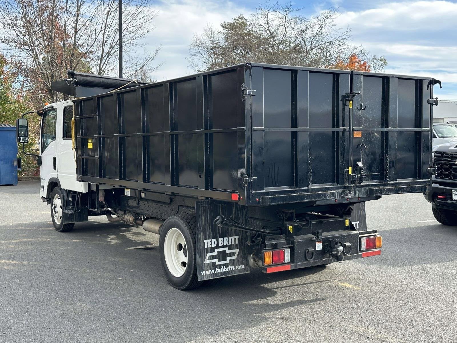2025 Chevrolet Low Cab Forward 5500 XG Base