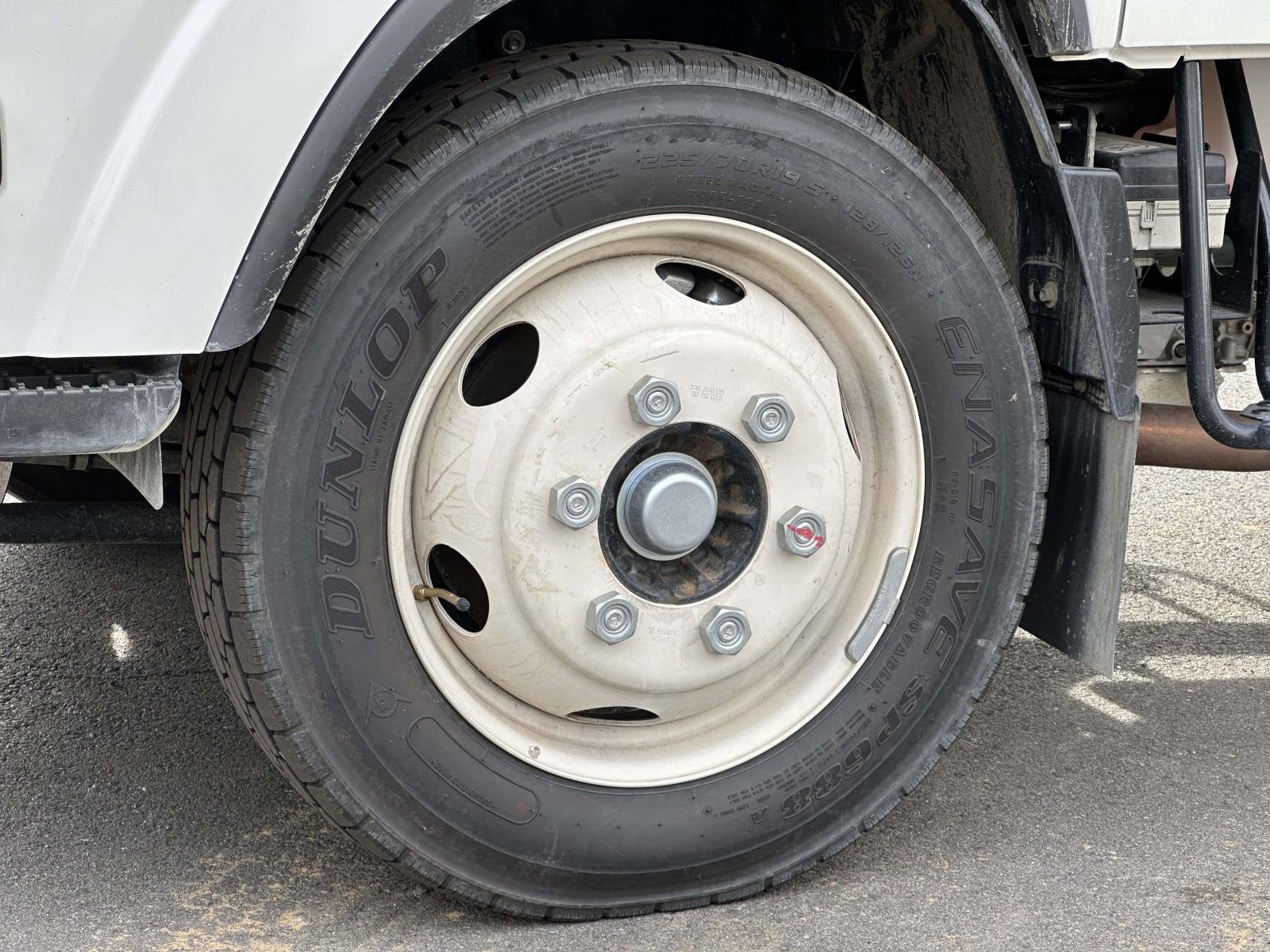 2025 Chevrolet Low Cab Forward 5500 XG Base