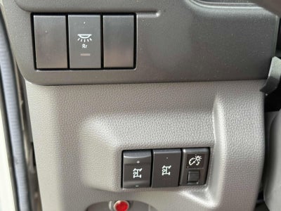 2025 Chevrolet Low Cab Forward 5500 XD Base