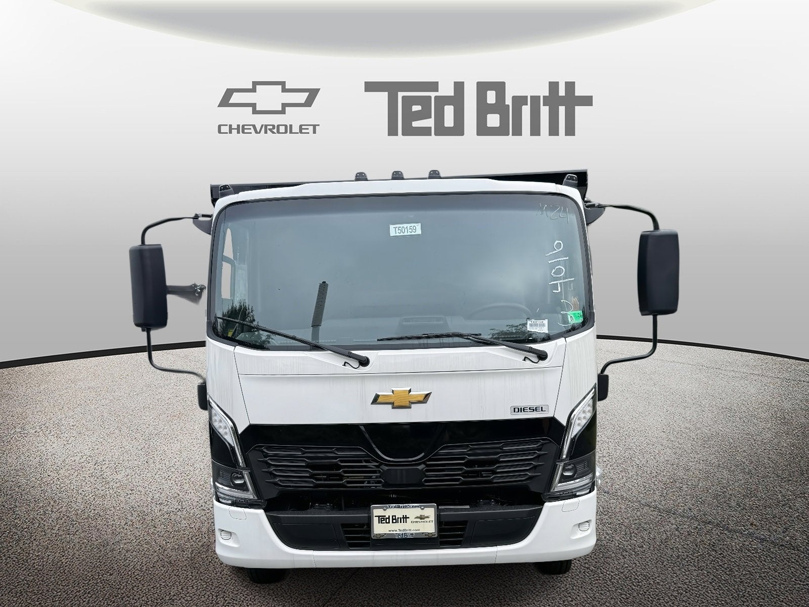 2025 Chevrolet Low Cab Forward 5500 XD Base